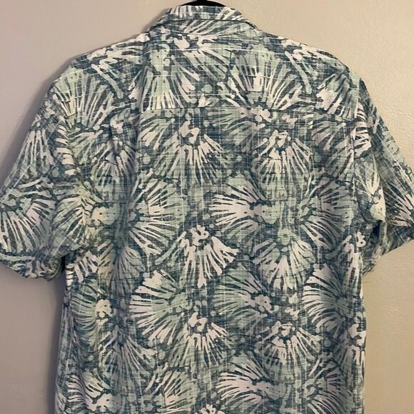 Men’s Van Heusen Large Short Sleeve Collared Button Up Blue Green Abstract Print - Picture 8 of 8